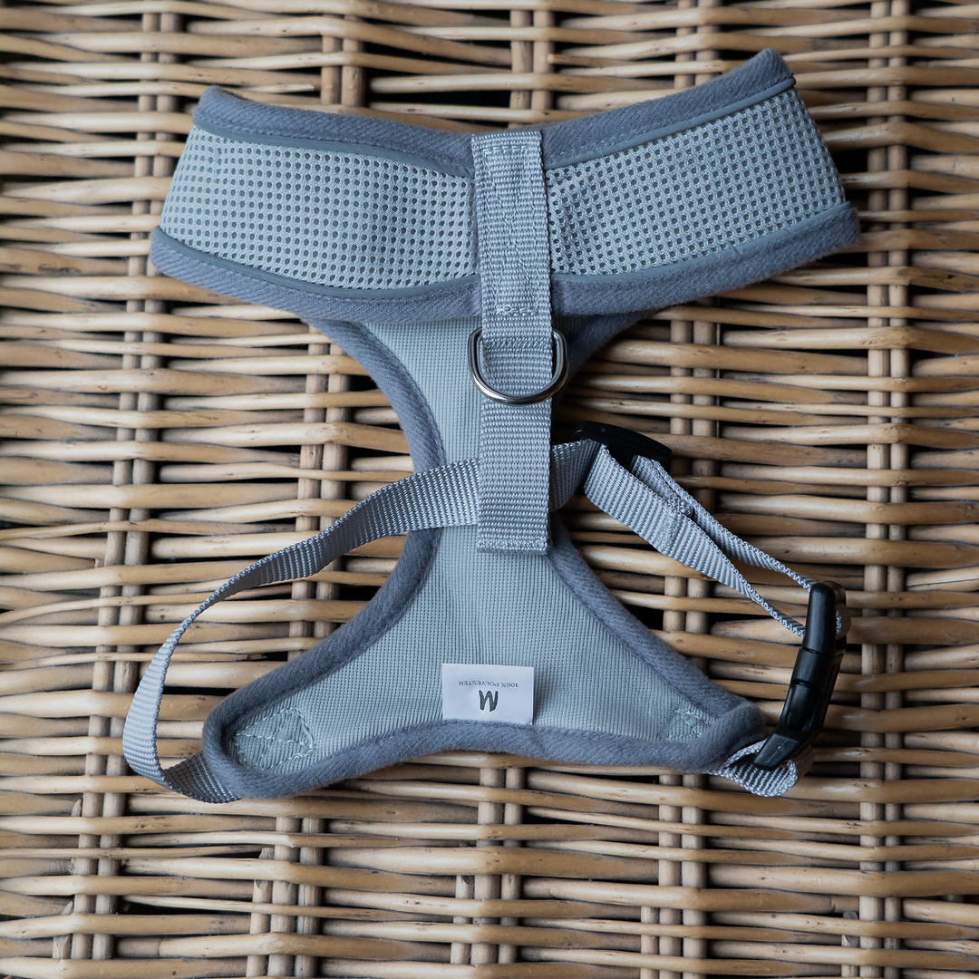 Dog Harness with Reflective Strip in Grey S/M/L/XL